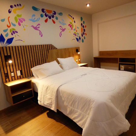 Platero Hotel Ayacucho Exteriör bild