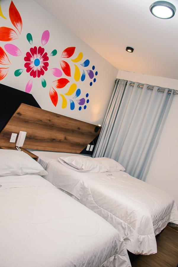 Platero Hotel Ayacucho Exteriör bild