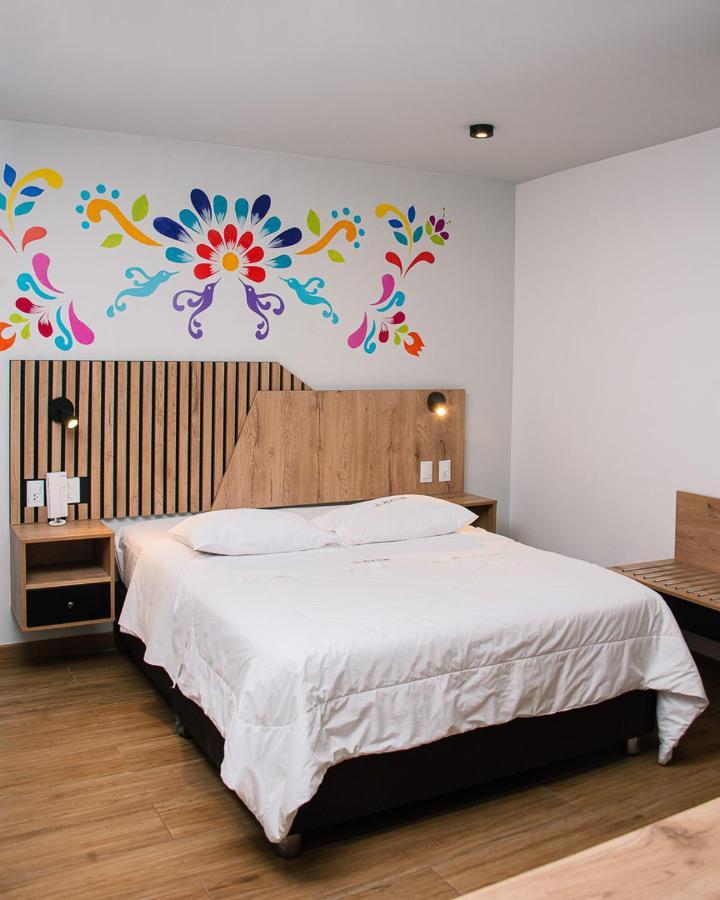 Platero Hotel Ayacucho Exteriör bild