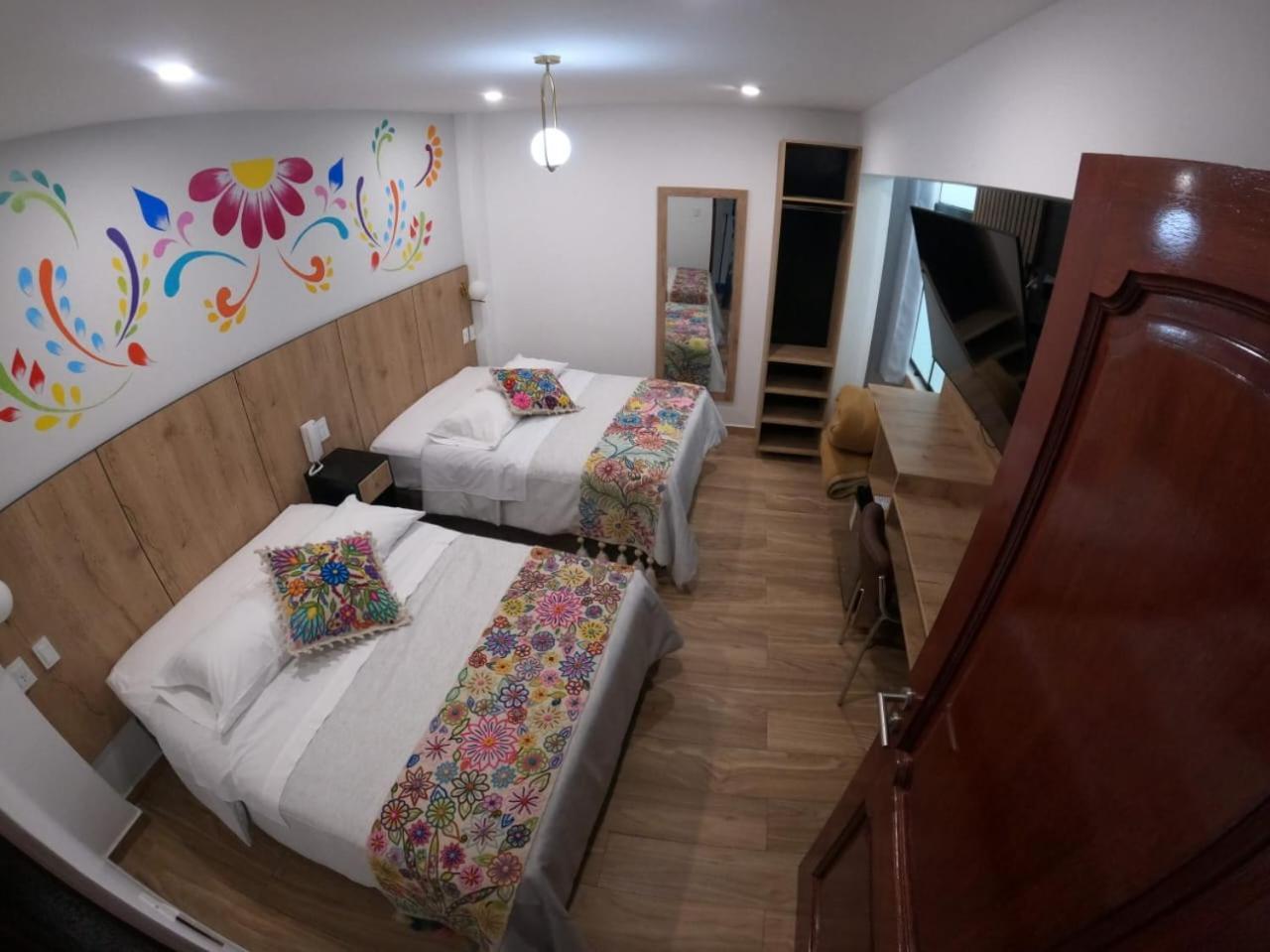 Platero Hotel Ayacucho Exteriör bild